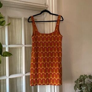 Barely worn Zara mini dress in orange retro 70s print, size small